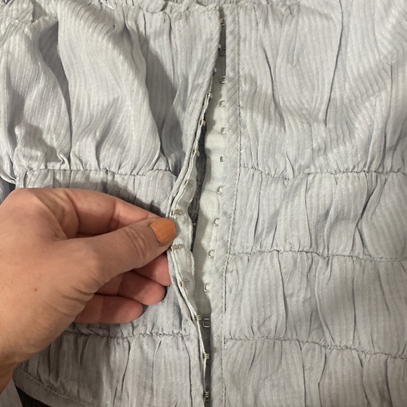 ASTR the label Amber top, dusty blue, medium - Picture 10 of 10